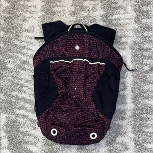 Lululemon run all day backpack-Limited Print